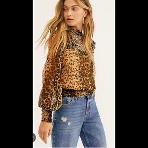 #1629 NWT Free People Roma Animal-Printed Blouse Top XS